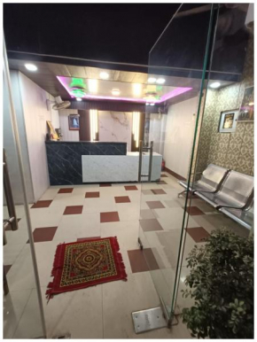 DARJEELING HOTEL O B GRAND near gurudwara